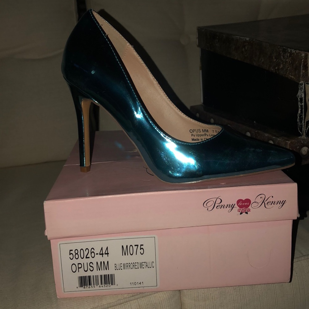 Blue Mirrored metallic USED ONCE!!